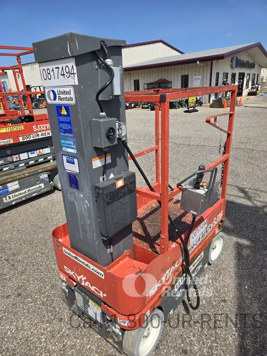 2018 Skyjack SJ16 Self-Propelled One-Person Lift