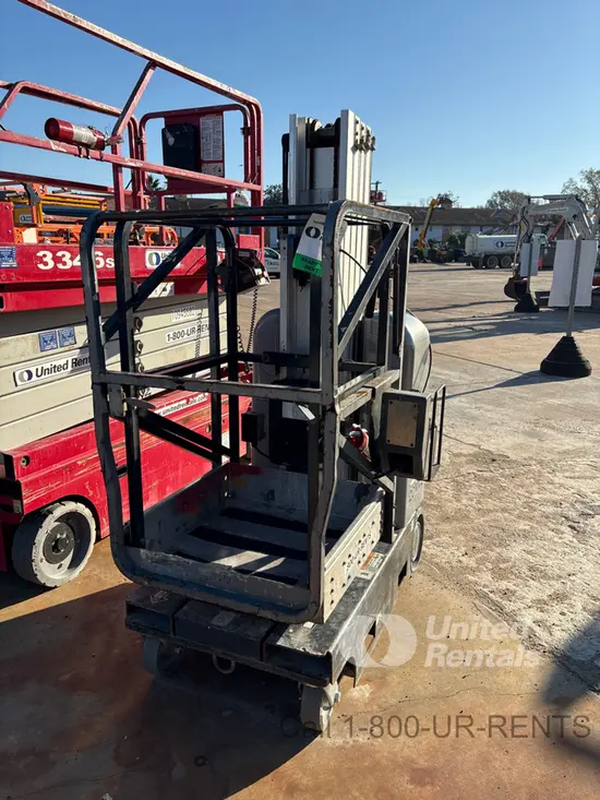 2018 JLG 20MVL Self-Propelled One-Person Lift