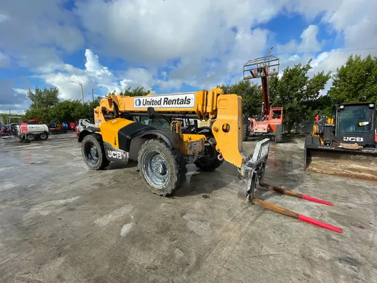2021 JCB 507-42 Forklift