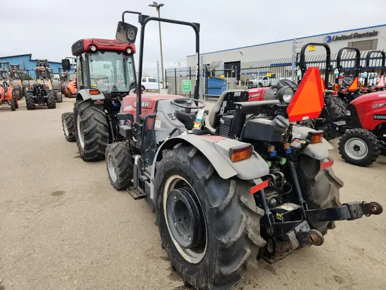 2018 Case FARMALL 80V Wheel Loader