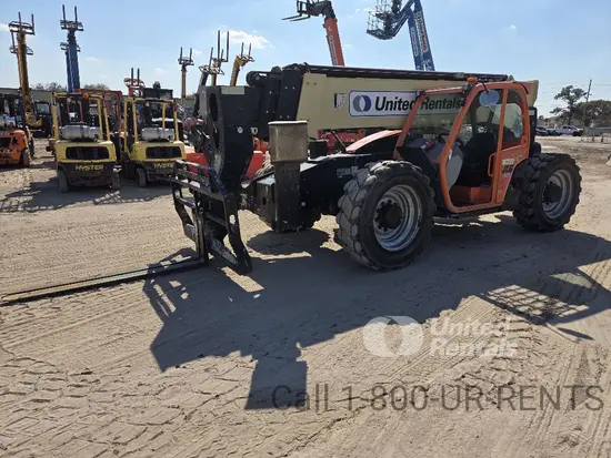 2018 JLG 1055 Forklift