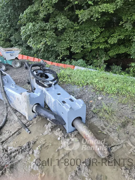 2022 Epiroc EC 135T Attachment