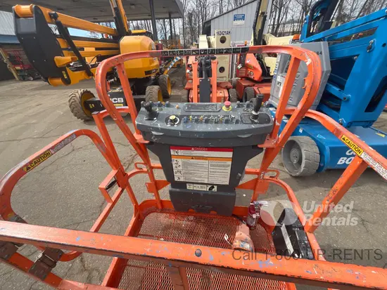 2016 JLG E400AJPN Articulating Boom Lift