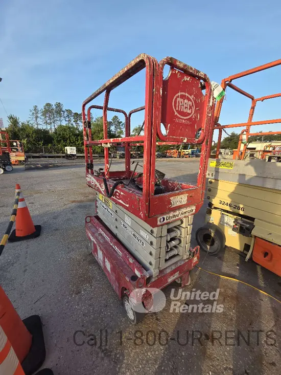 2020 MEC MICRO 19 Scissor Lift