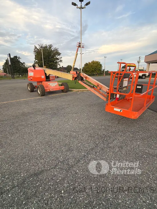 2017 JLG 460SJ Boom Lift