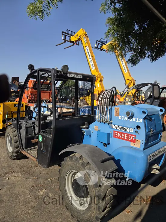 2019 Genie GTH-5519 Forklift