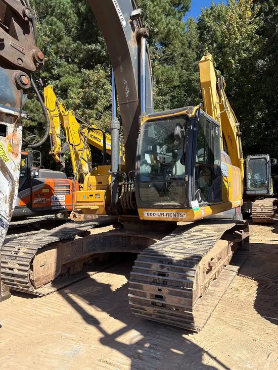 2019 John Deere 300G LC Excavator
