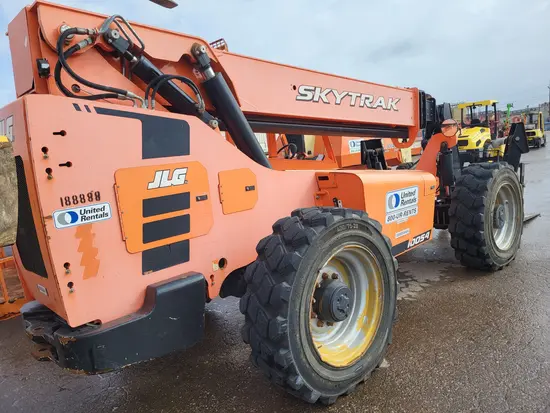 2017 SKYTRAK 10054 Forklift