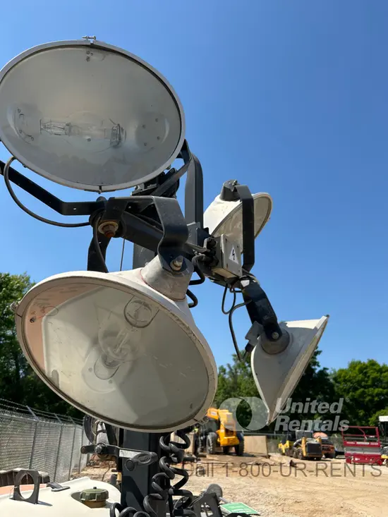2018 Magnum Pro MLT6SM Portable Light Tower