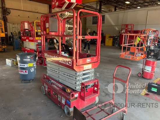 2019 MEC MICRO 19 Scissor Lift