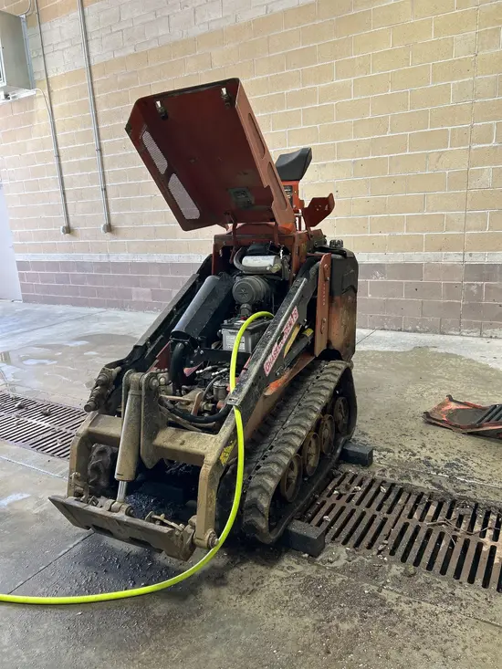 2018 Ditch Witch SK800 Track Loader