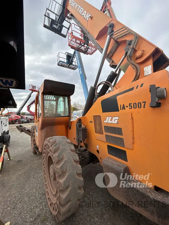 2015 SKYTRAK 10054 Forklift