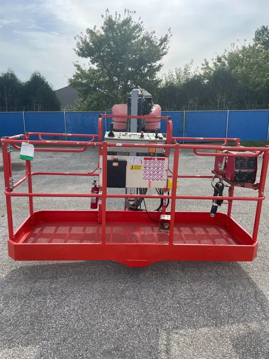 2017 Skyjack SJ86T Boom Lift