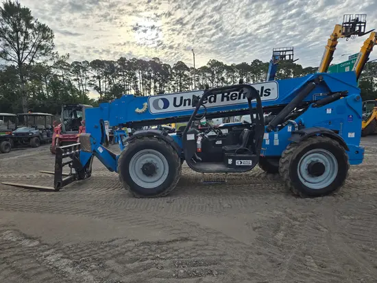2018 Genie GTH-1056 Forklift
