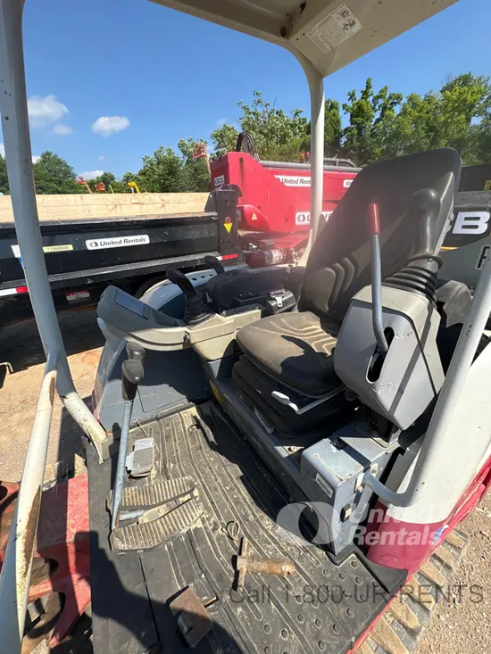 2020 Takeuchi TB235-2R Mini Excavator