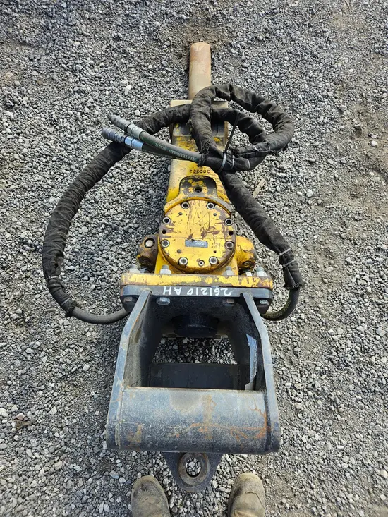 2020 Epiroc SB 452 Attachment