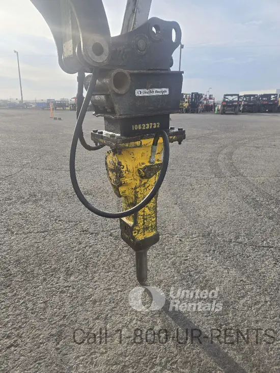 2017 Atlas Copco SB 452 Attachment
