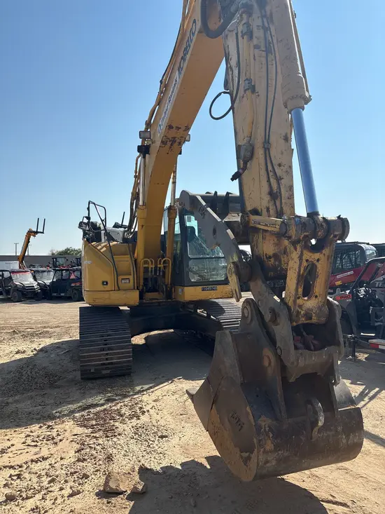 2020 Kobelco SK230SR-5 Excavator
