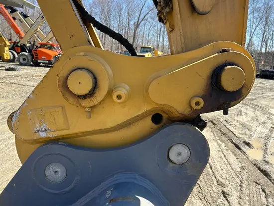 2018 CAT 320 Excavator