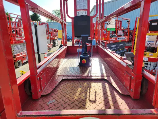 2019 MEC MICRO 26 Scissor Lift