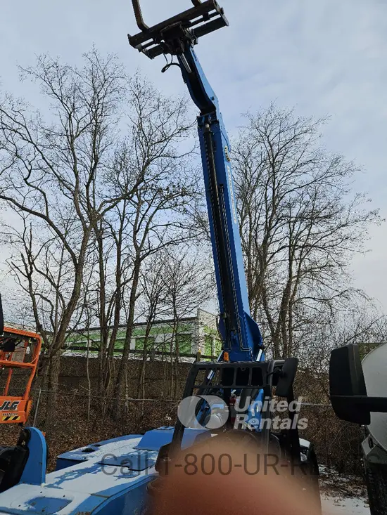 2016 Genie GTH-1056 Forklift