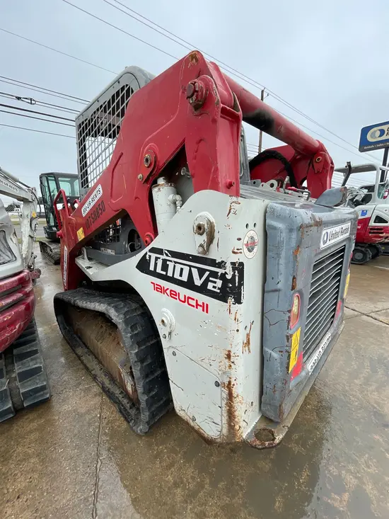 2018 Takeuchi TL10V2-R Track Loader
