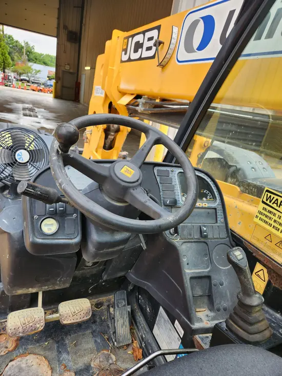 2017 JCB 507-42 Forklift