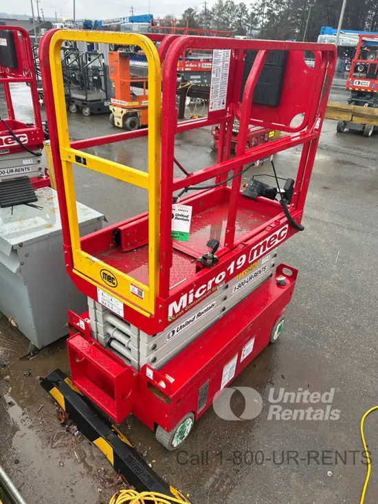 2022 MEC MICRO 19 Scissor Lift