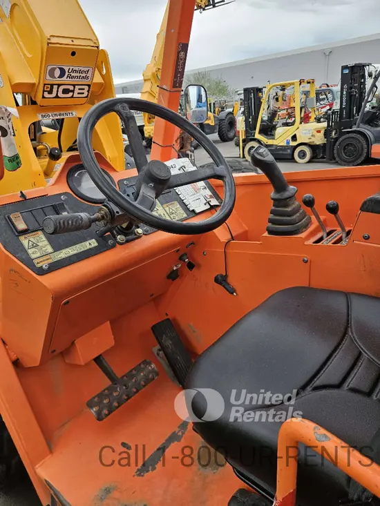 2019 SKYTRAK 8042 Forklift