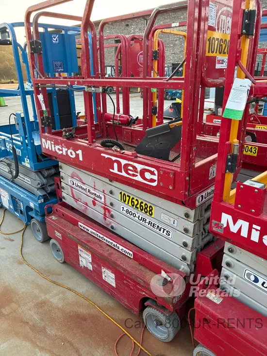 2018 MEC MICRO 19 Scissor Lift