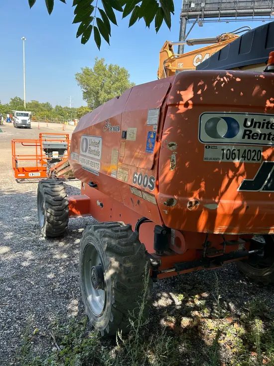 2017 JLG 600S Boom Lift