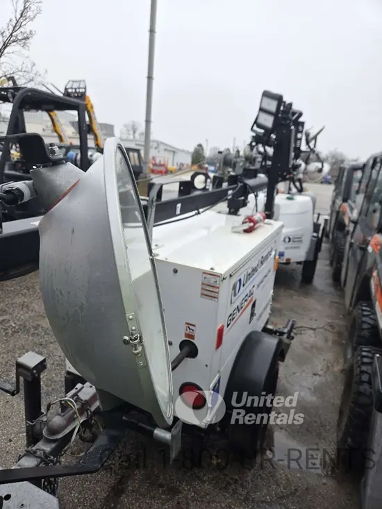 2018 Magnum Pro MLT3060 Portable Light Tower