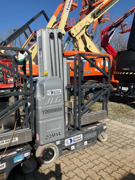 2017 JLG 20MVL Self-Propelled One-Person Lift