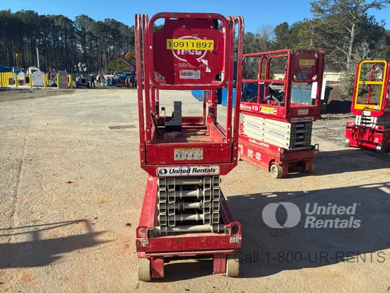 2019 MEC MICRO 19 Scissor Lift