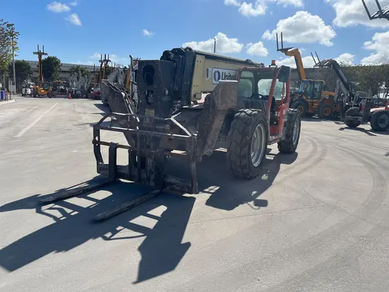 2018 JLG 1055 Forklift