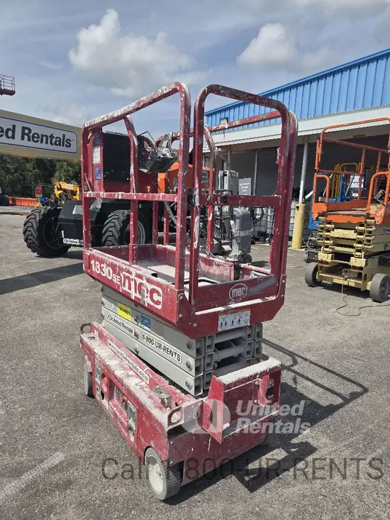 2017 MEC 1330SE Scissor Lift