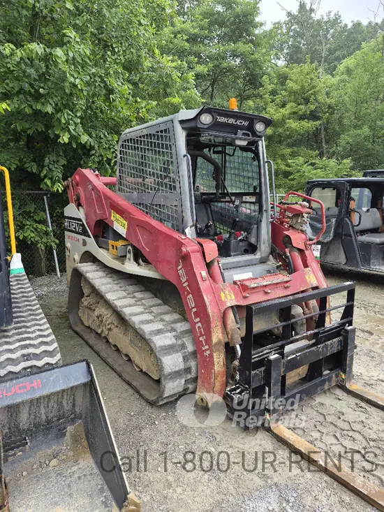 2019 Takeuchi TL12V2-CR Track Loader