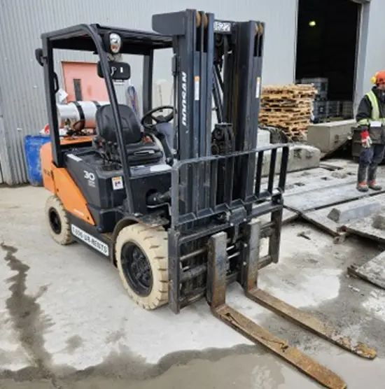 2019 Doosan G30P-7DF Warehouse Forklift