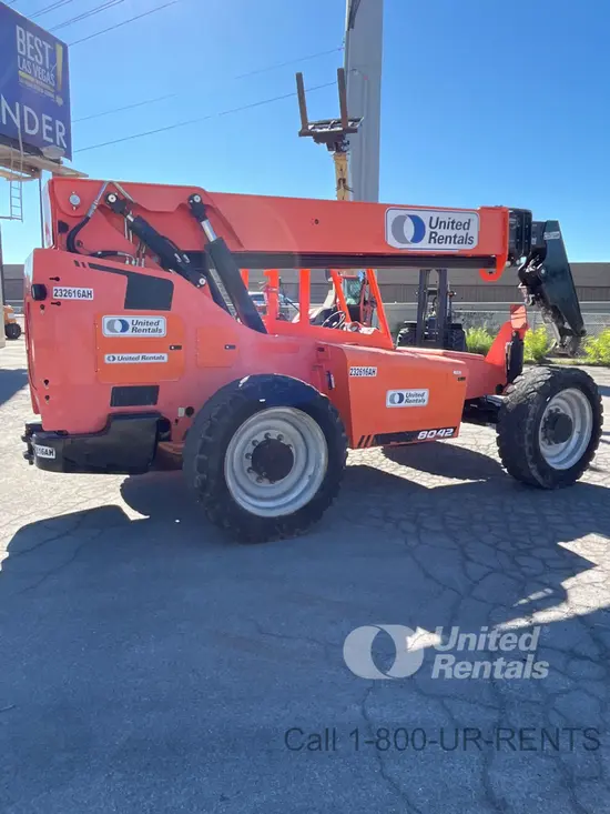 2019 SKYTRAK 8042 Forklift