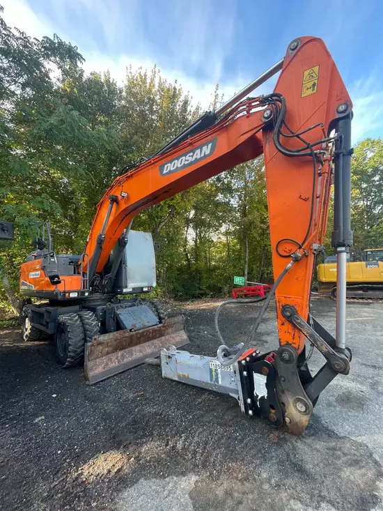 2018 Doosan DX210W-5-US20 Excavator