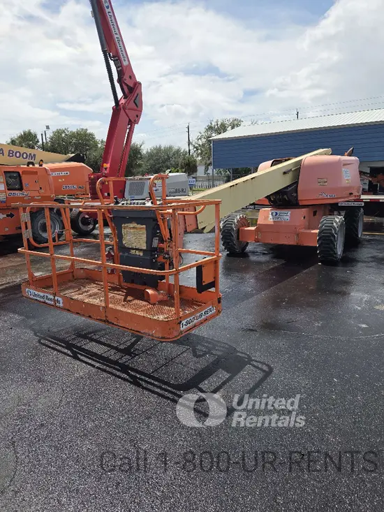2017 JLG 600S Boom Lift