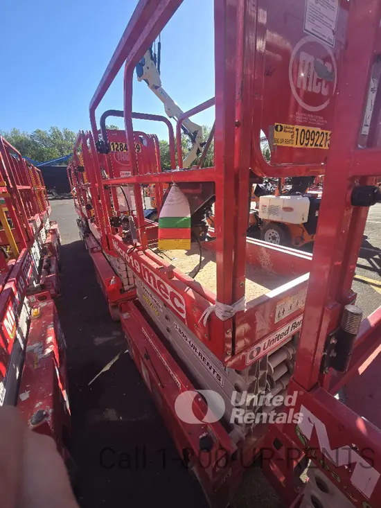 2019 MEC MICRO 19 Scissor Lift