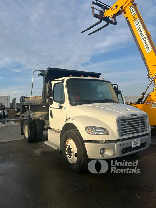 2022 Freightliner M2106-DUMP-HYD Truck
