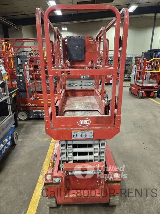 2019 MEC MICRO 19 Scissor Lift
