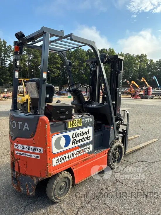 2022 Toyota 8FBCU25 Warehouse Forklift