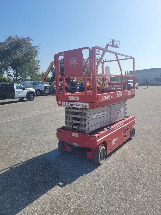 2019 MEC 3346SE Scissor Lift