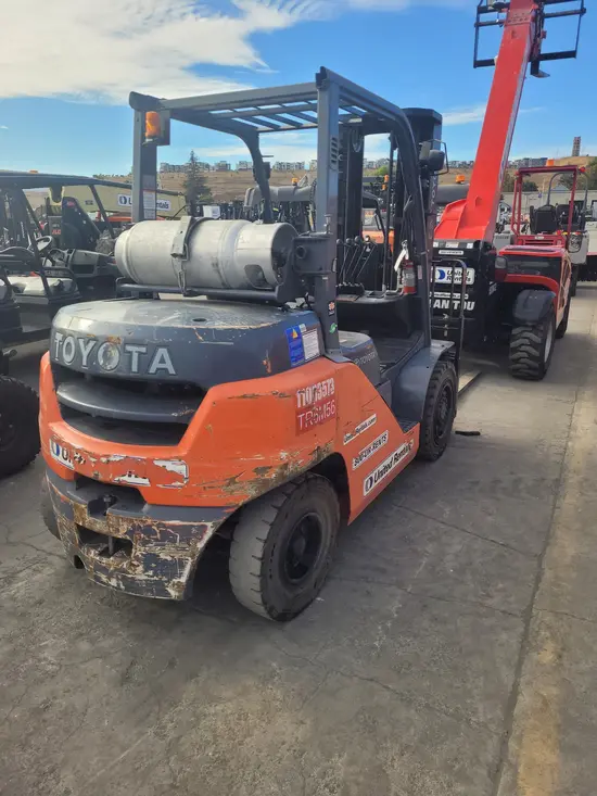 2020 Toyota 8FG35U Warehouse Forklift