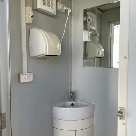 inside 2