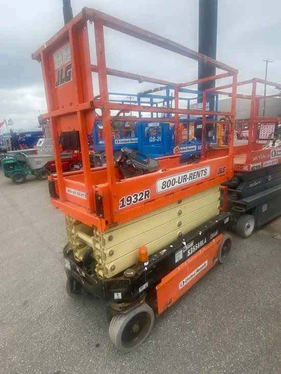 2017 JLG 1932R Scissor Lift