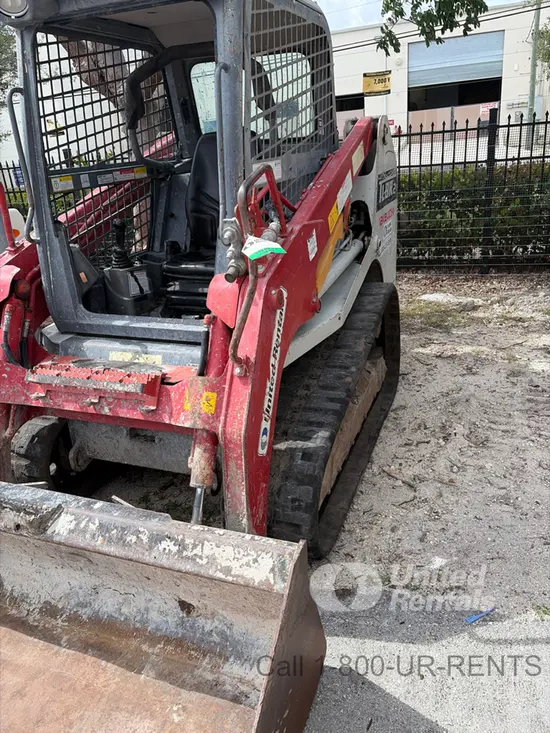 2021 Takeuchi TL8R2R Track Loader